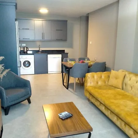 Golden Life Apart Otel